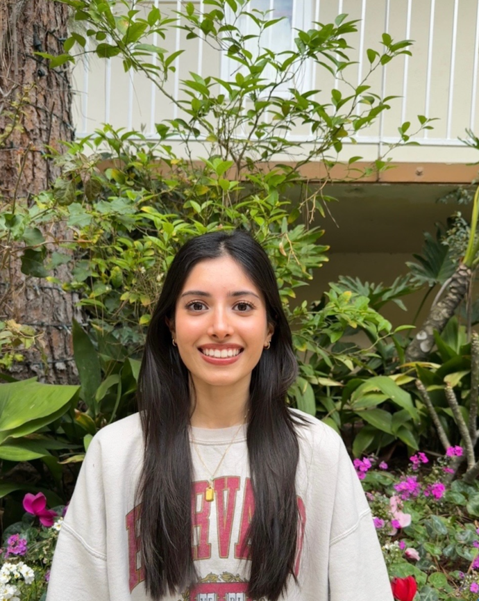 Maya Pasari